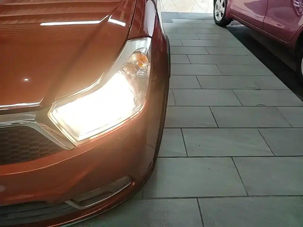SX4 2013 1.6L Automatic Cool Edition — миниатюра 24