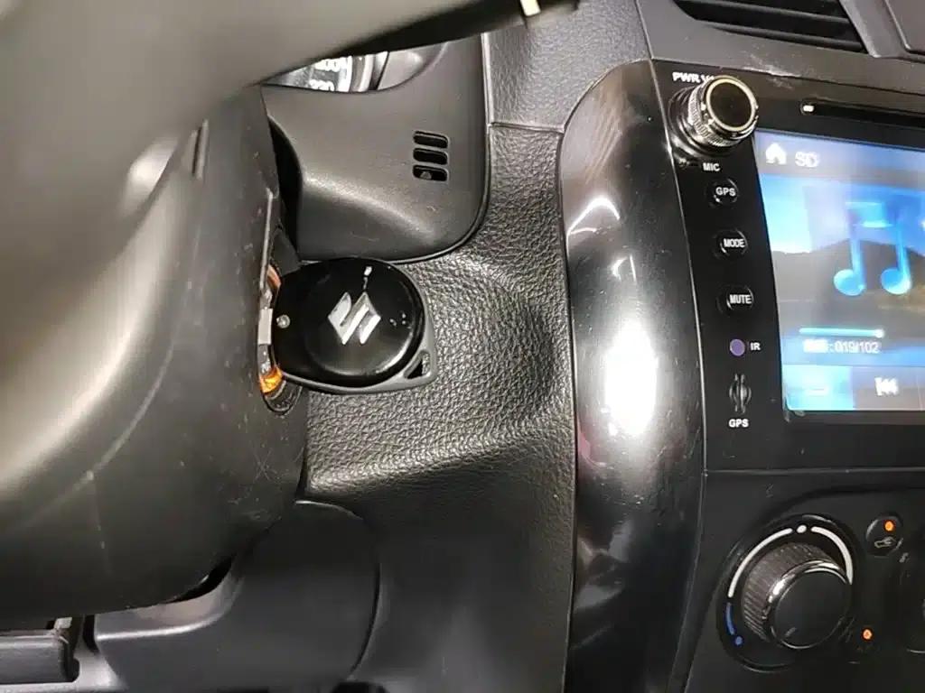 SX4 2013 1.6L Automatic Cool Edition — миниатюра 9