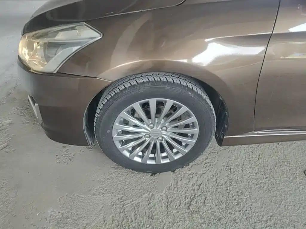 Ciaz 2015 1.6L Automatic Enjoyment Edition — миниатюра 25