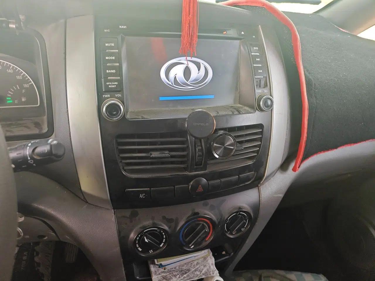 Dongfeng Shuaike 2011 1.6L Manual Luxury 7-Seater — миниатюра 13