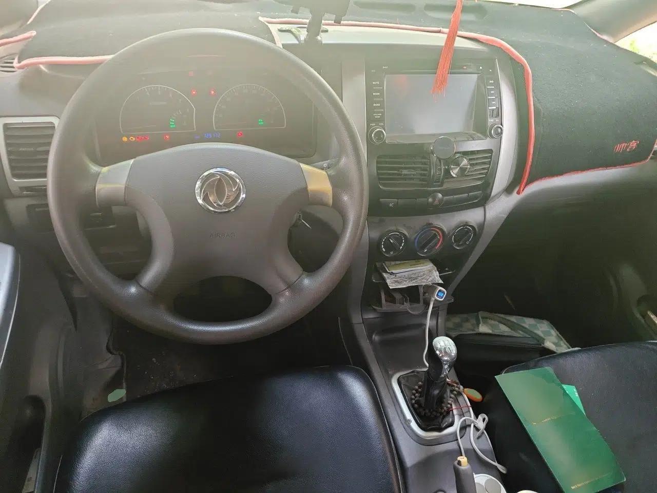 Dongfeng Shuaike 2011 1.6L Manual Luxury 7-Seater — миниатюра 9