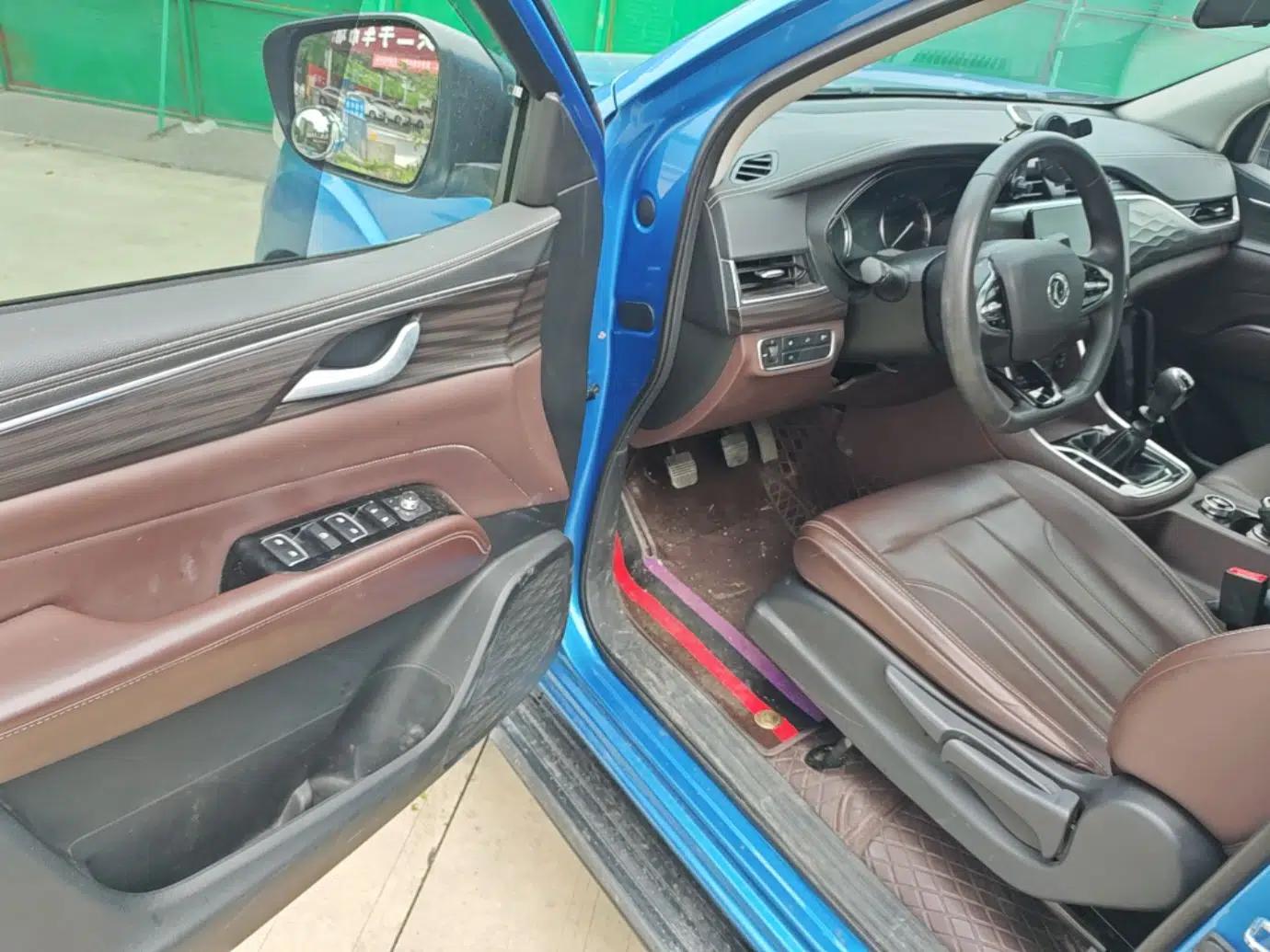 Dongfeng Ruichi 7 2022 2.3T Manual 4x4 Diesel Standard Version with Long Cargo Bed M9T — миниатюра 23