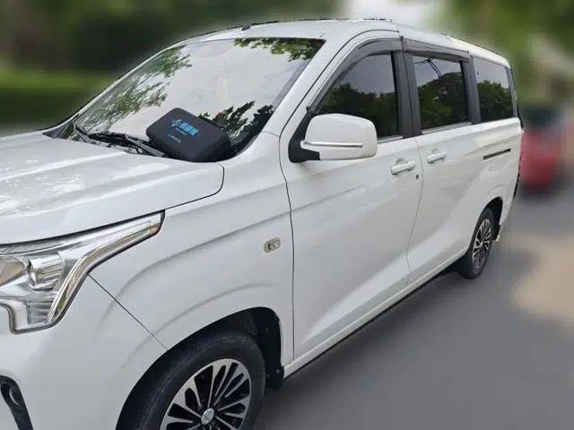 Dongfeng Fengon 380 2022 1.5L Comfort-Class Passenger Vehicle (Steel Spring) with 7 Seats