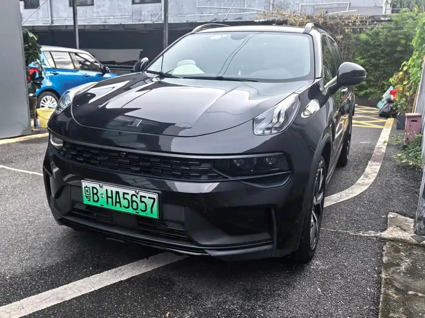 Lynk & Co 01 EM-P 2022 1.5TD PHEV Plus — миниатюра 1