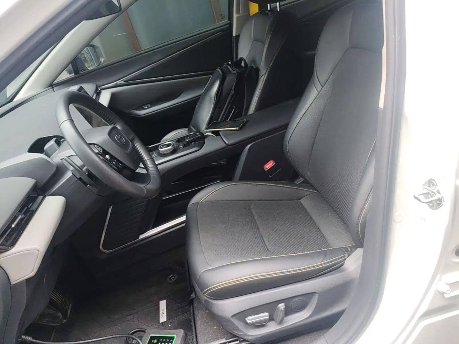 Toyota bZ5 2025 Model 550 PRO Smart Driving Edition — миниатюра 17