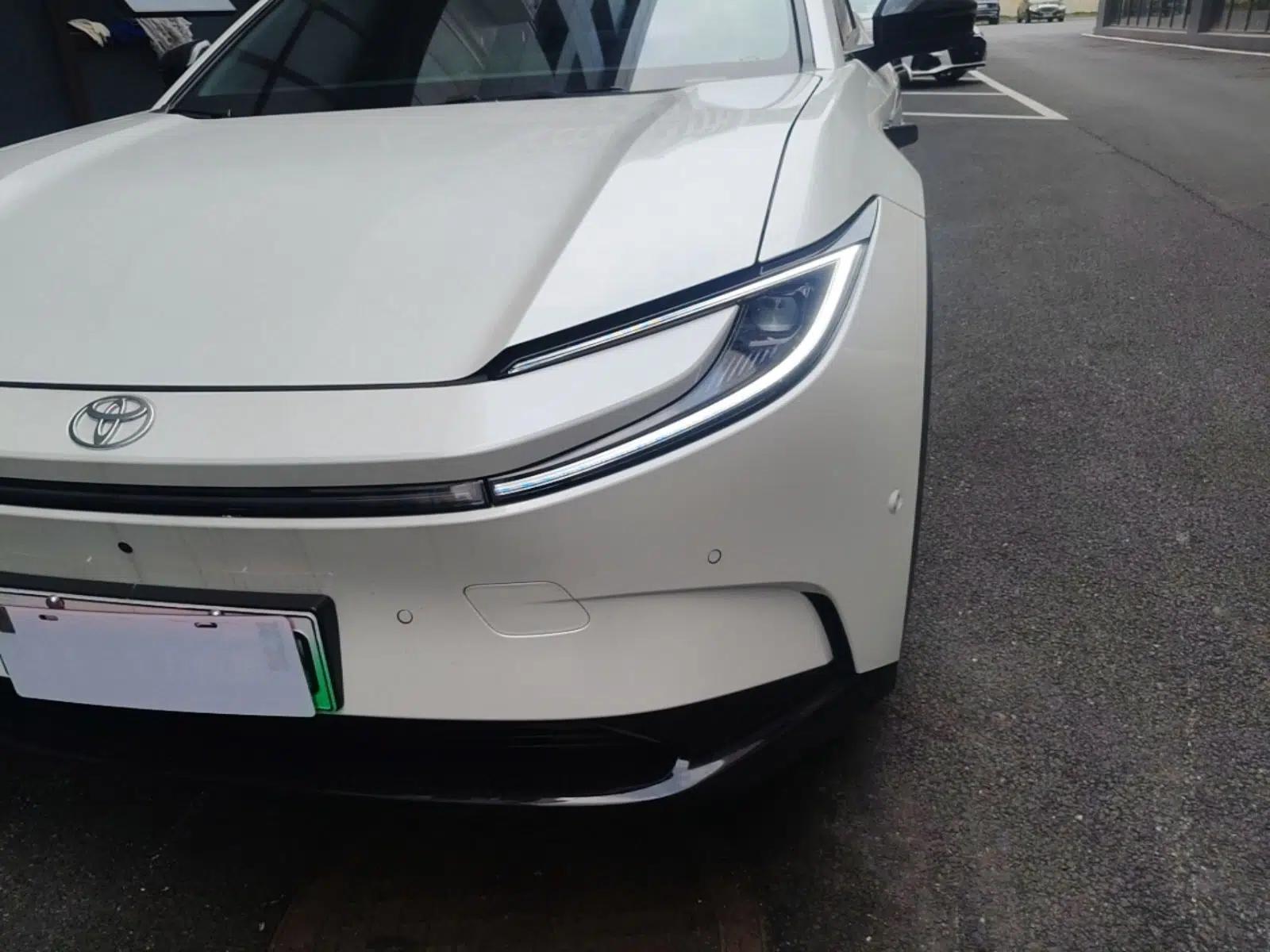 Toyota bZ5 2025 Model 550 PRO Smart Driving Edition — миниатюра 8