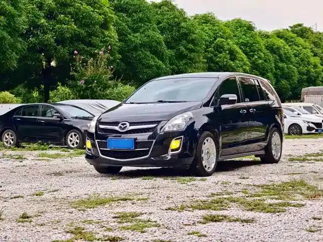 Mazda 8 2013 2.5L Supreme Edition