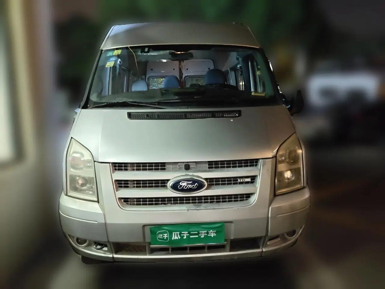 Ford Transit Custom 2009 2.4T Diesel Luxury Short Wheelbase Mid-Roof Emission Standard III — миниатюра 2