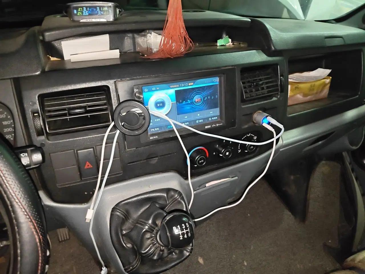 Ford Transit Custom 2009 2.4T Diesel Luxury Short Wheelbase Mid-Roof Emission Standard III — миниатюра 13