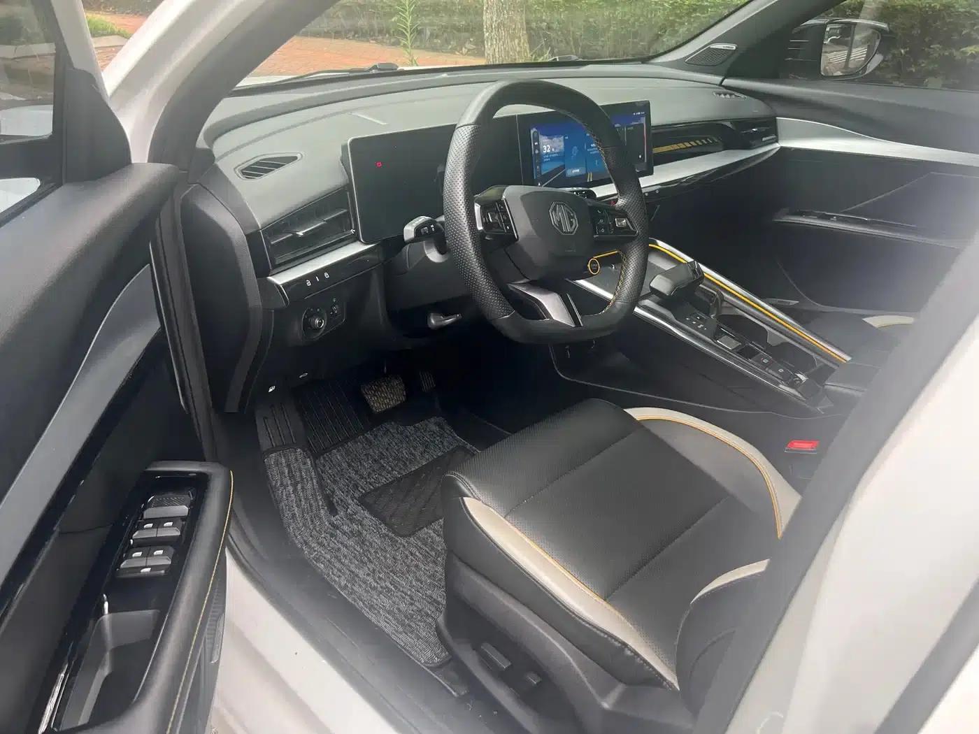 MG5 Scorpio 2022 1.5T Trophy Sport Luxury Edition — миниатюра 4