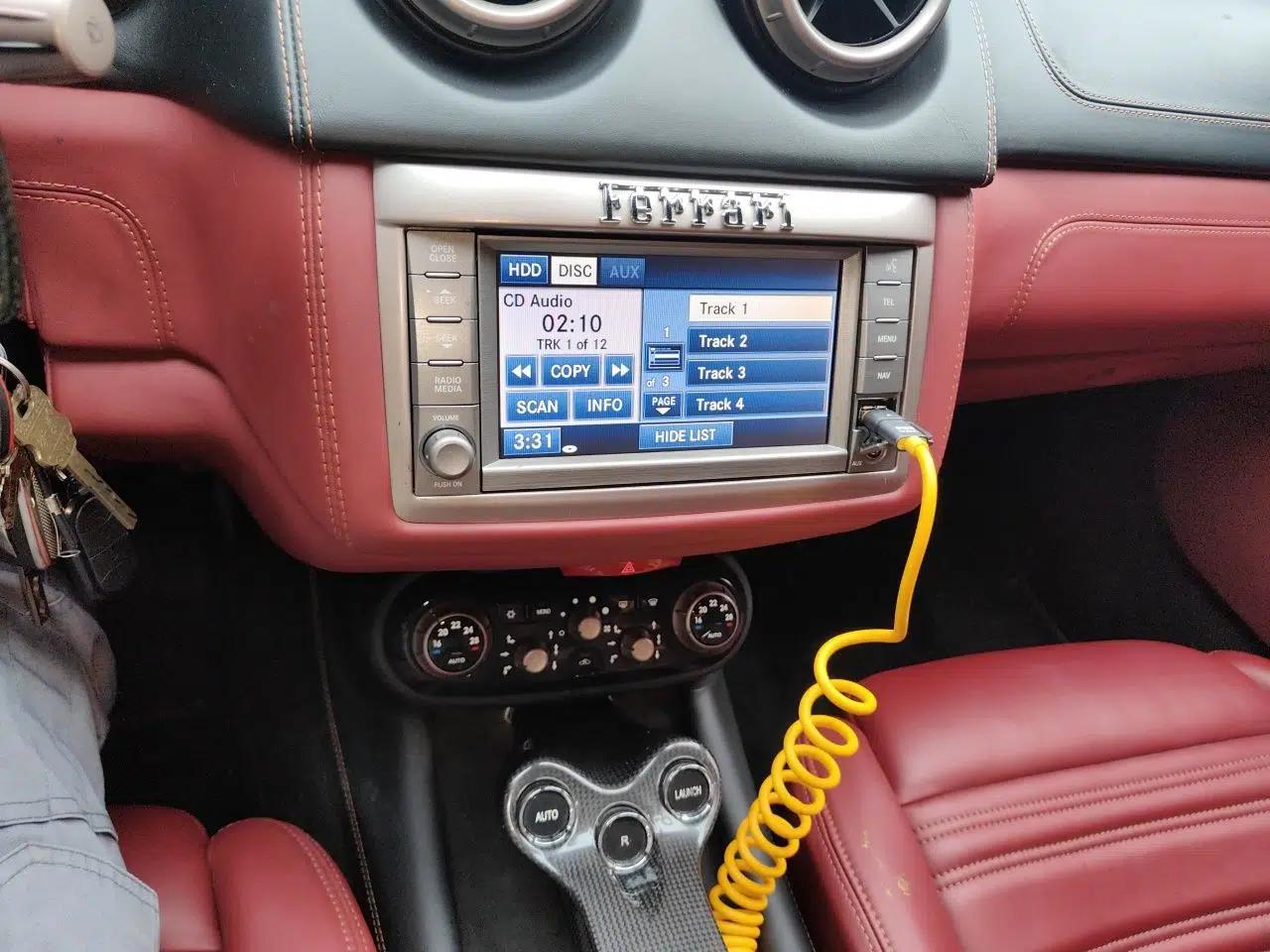 Ferrari California T 2009 4.3L Standard Edition — миниатюра 13
