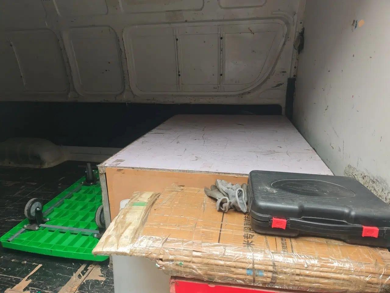 Foton Scenic G9 2017 2.4L Gasoline Cargo Van Commercial Version Long Wheelbase Model 4G69 — миниатюра 17