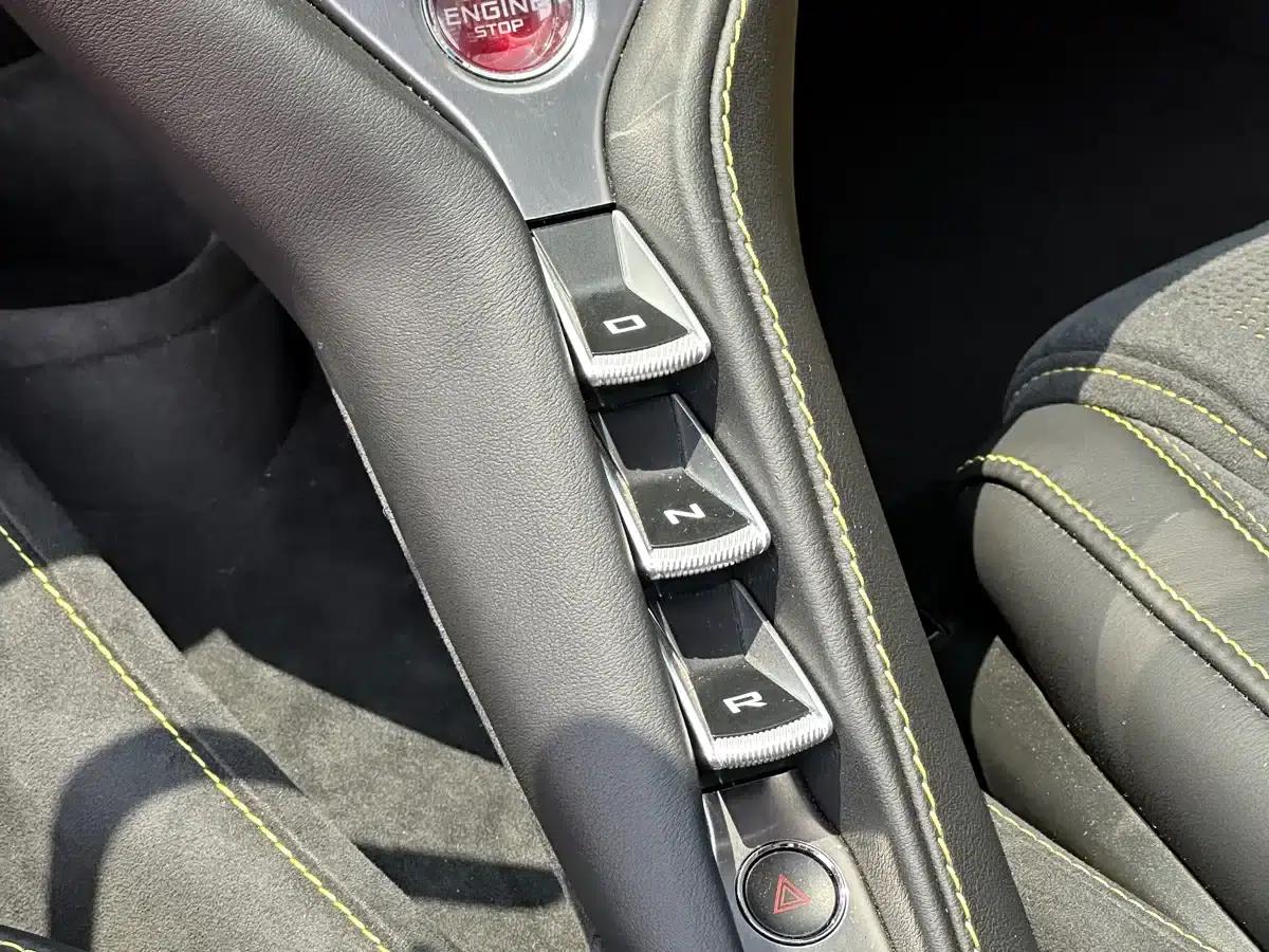 McLaren 720S 2019 4.0T Coupe — миниатюра 14