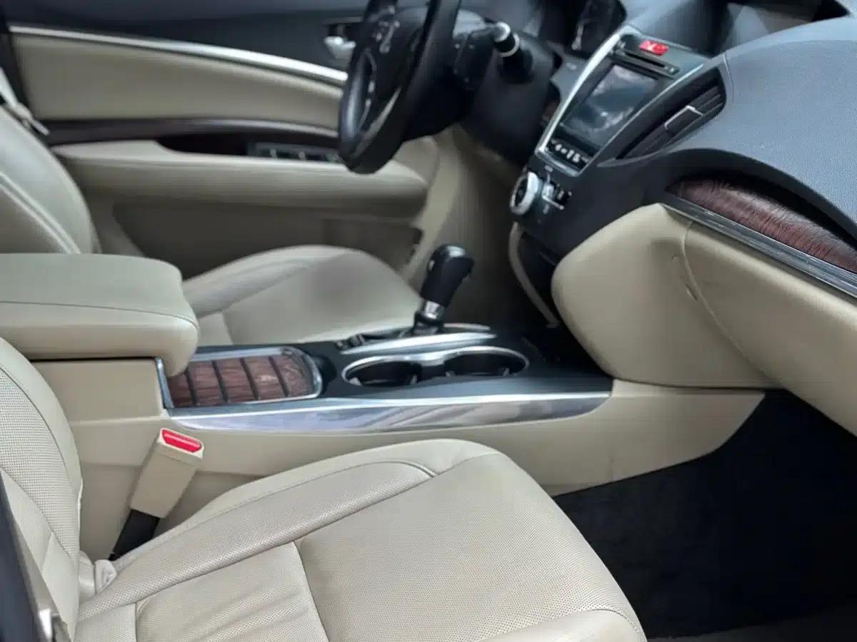 Acura MDX 2014 3.5L Elite Edition — миниатюра 16