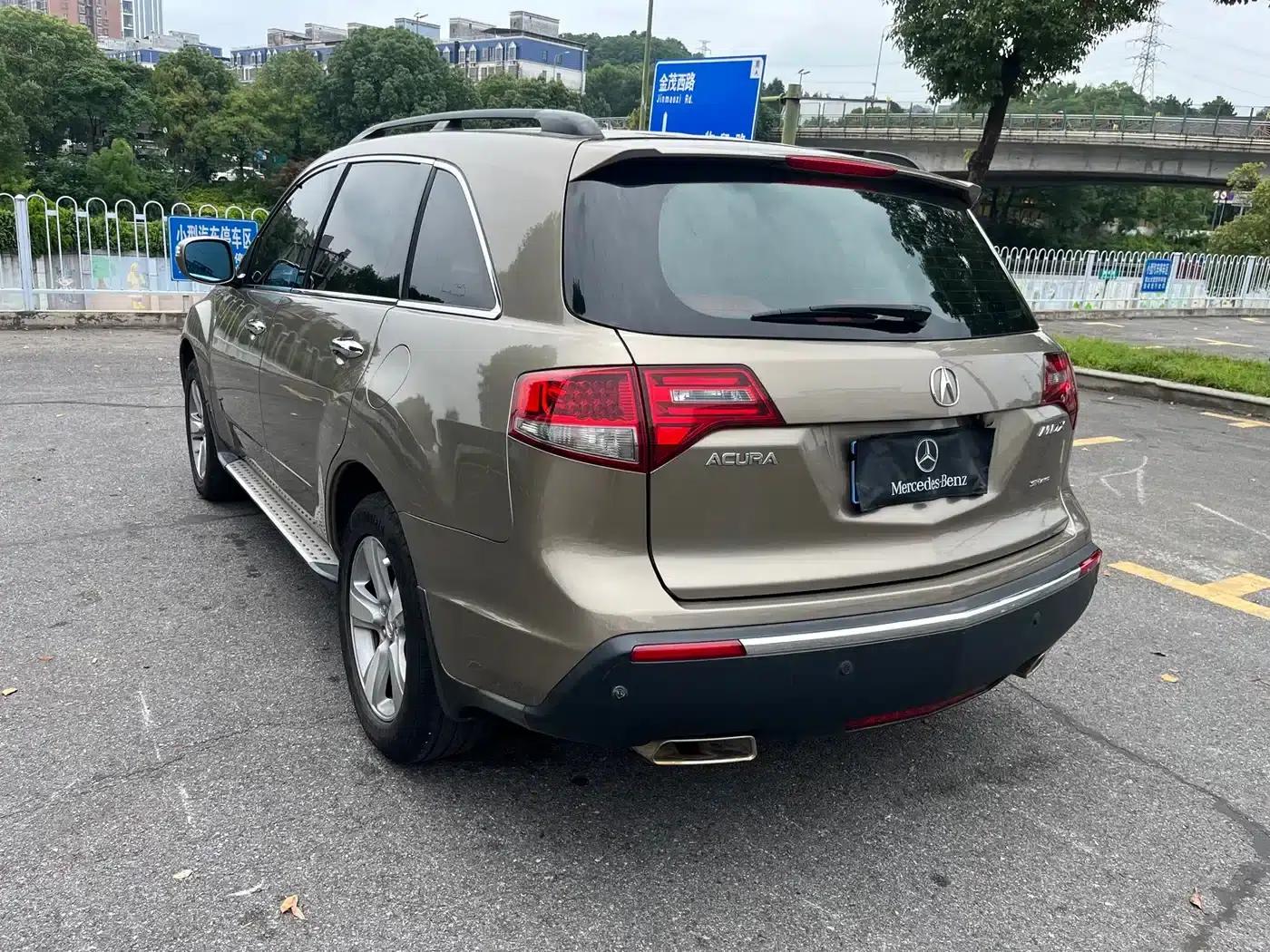 Acura MDX 2010 3.7 Standard Luxury Sport Edition — миниатюра 17