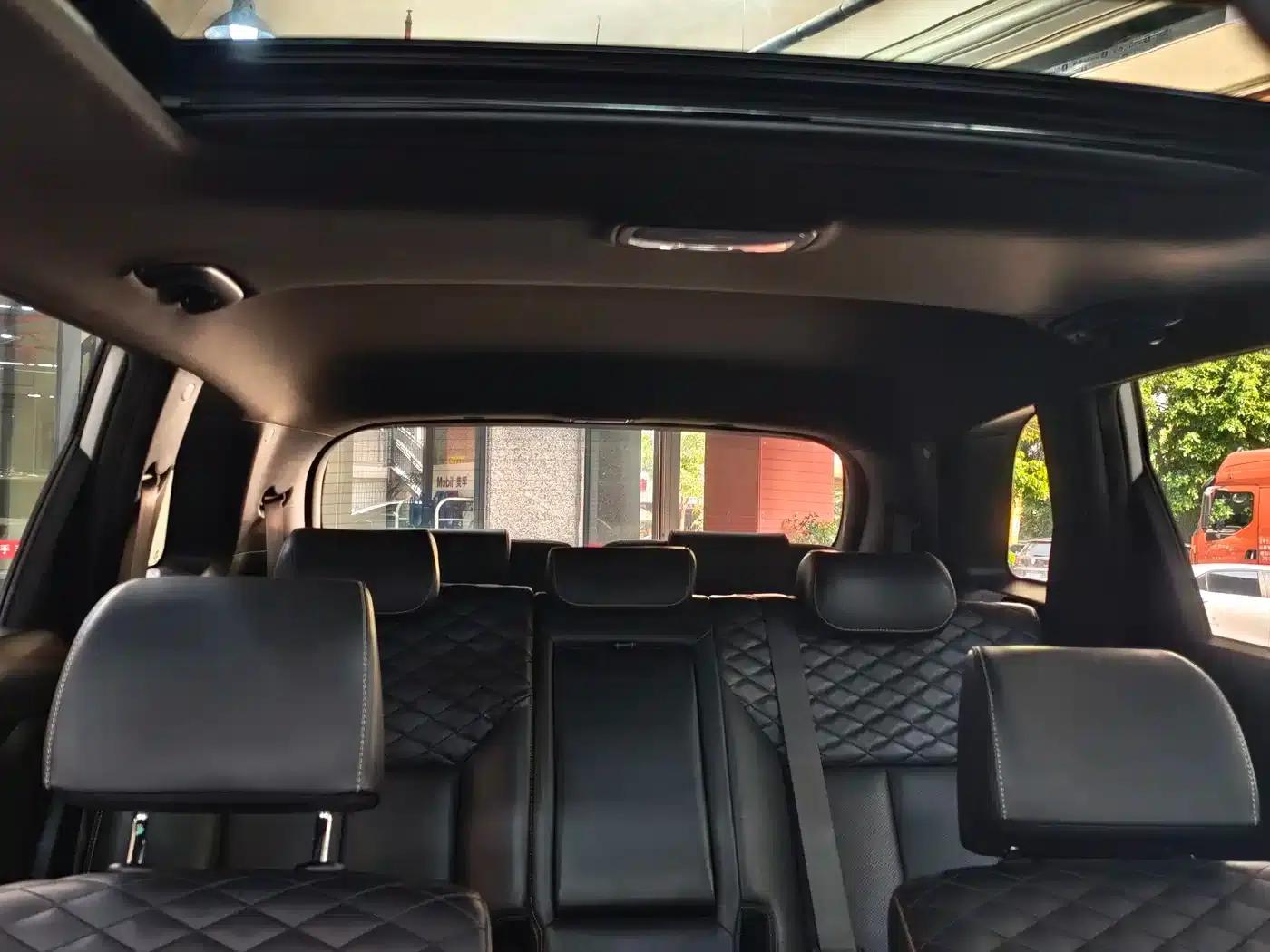 Kia KX7 2017 2.0T Automatic 2WD GL 7-seater — миниатюра 12