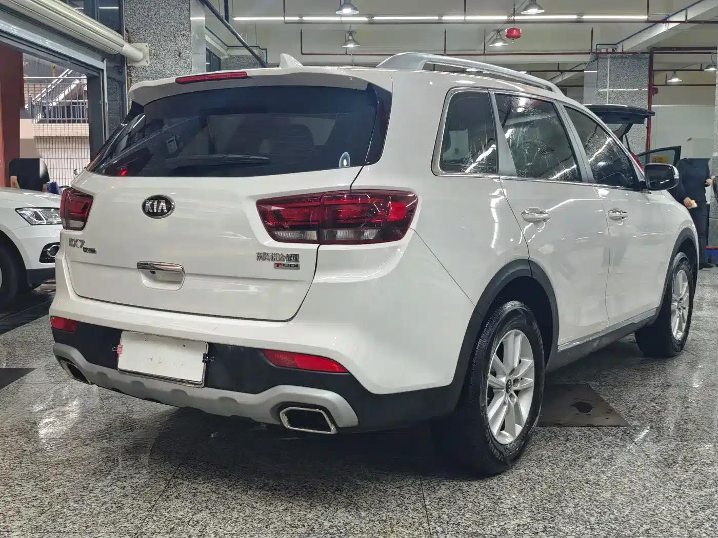 Kia KX7 2017 2.0T Automatic 2WD GL 7-seater — миниатюра 7