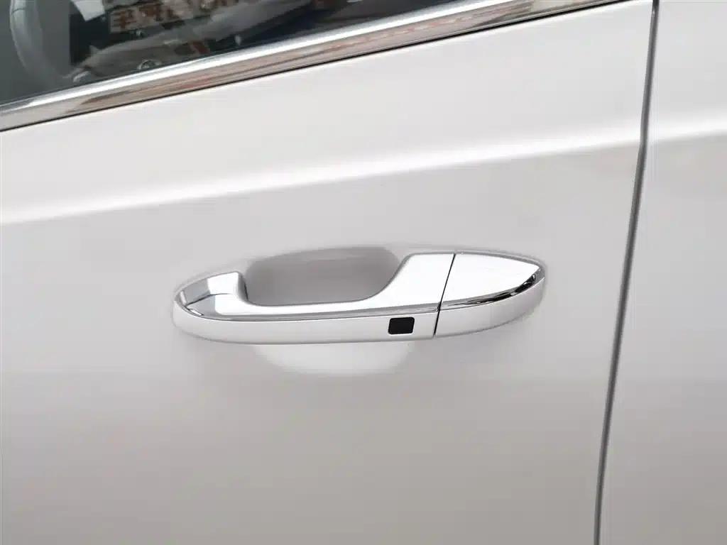 Kia KX7 2020 2.0T Automatic 2WD GLS 7-Seater — миниатюра 18