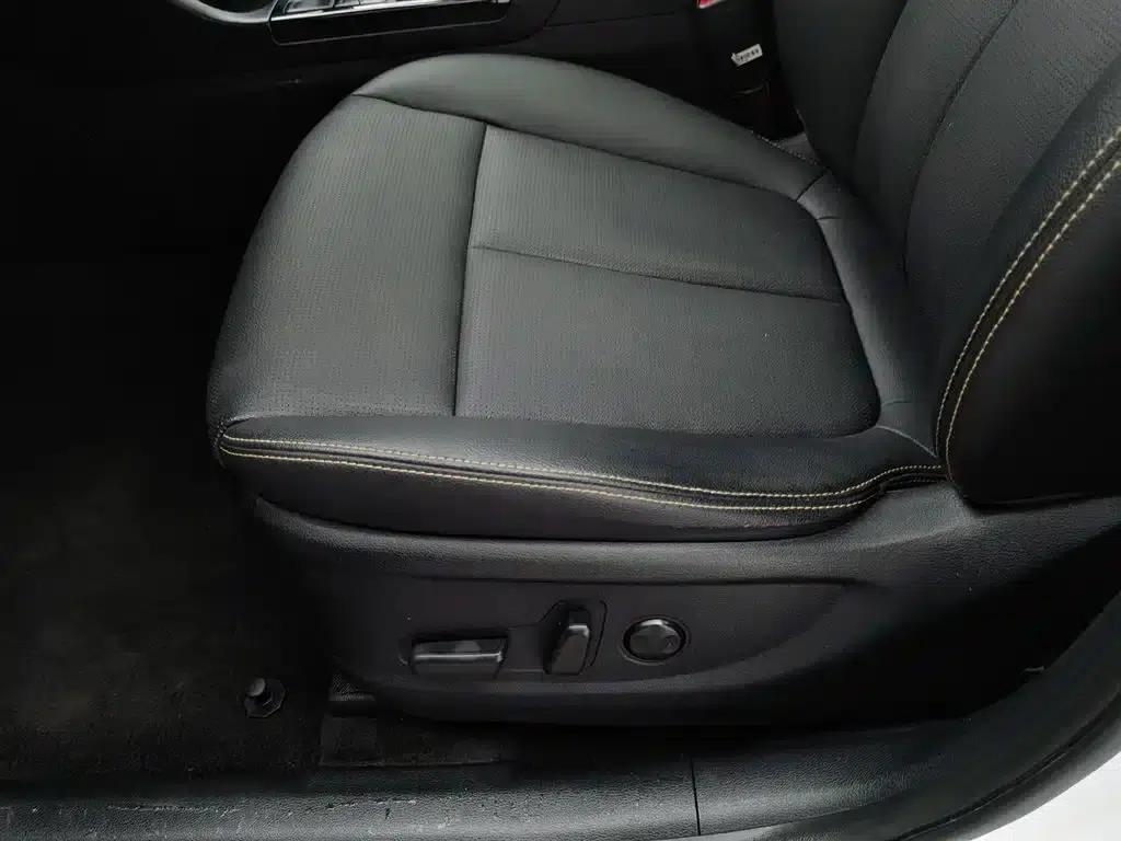 Kia KX7 2020 2.0T Automatic 2WD GLS 7-Seater — миниатюра 20