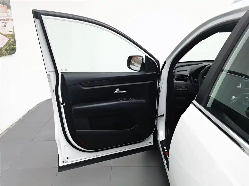 Kia KX7 2020 2.0T Automatic 2WD GLS 7-Seater — миниатюра 8