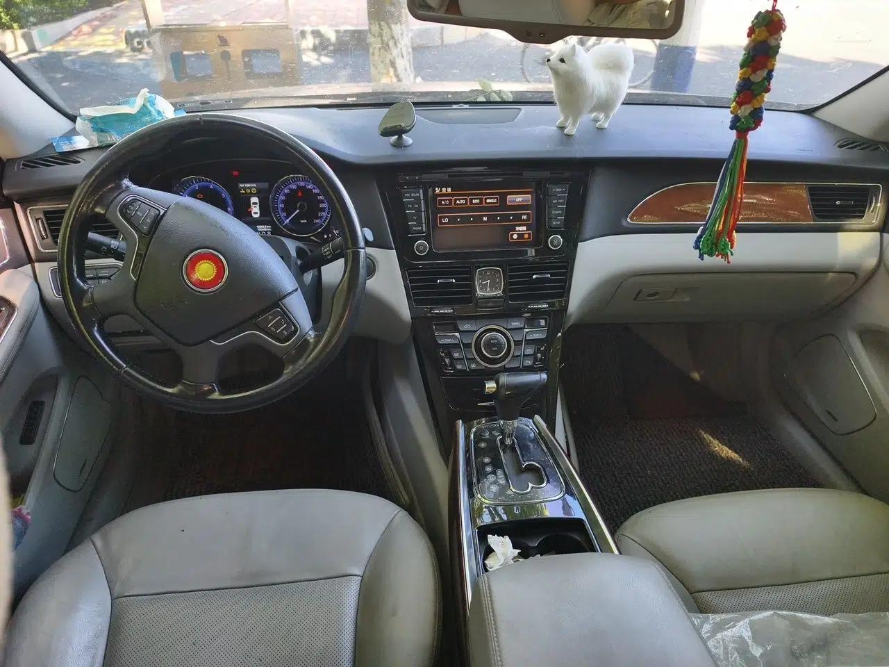 Hongqi H7 2013 2.0T Luxury Model — миниатюра 9