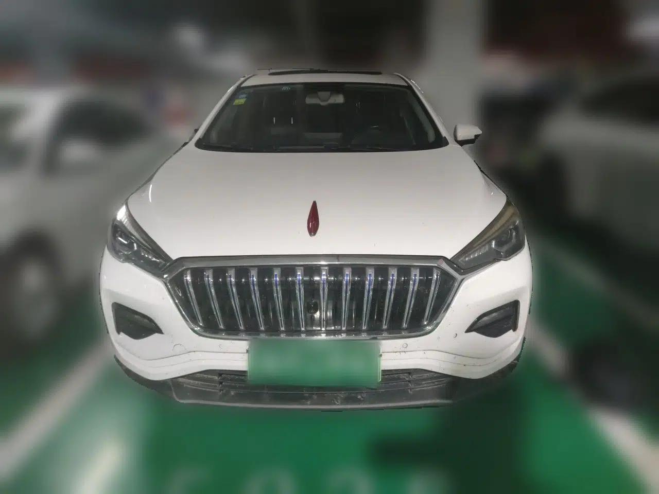 Hongqi E-HS3 2019 Zhilian Qiyue Two-Wheel Drive Version — миниатюра 2