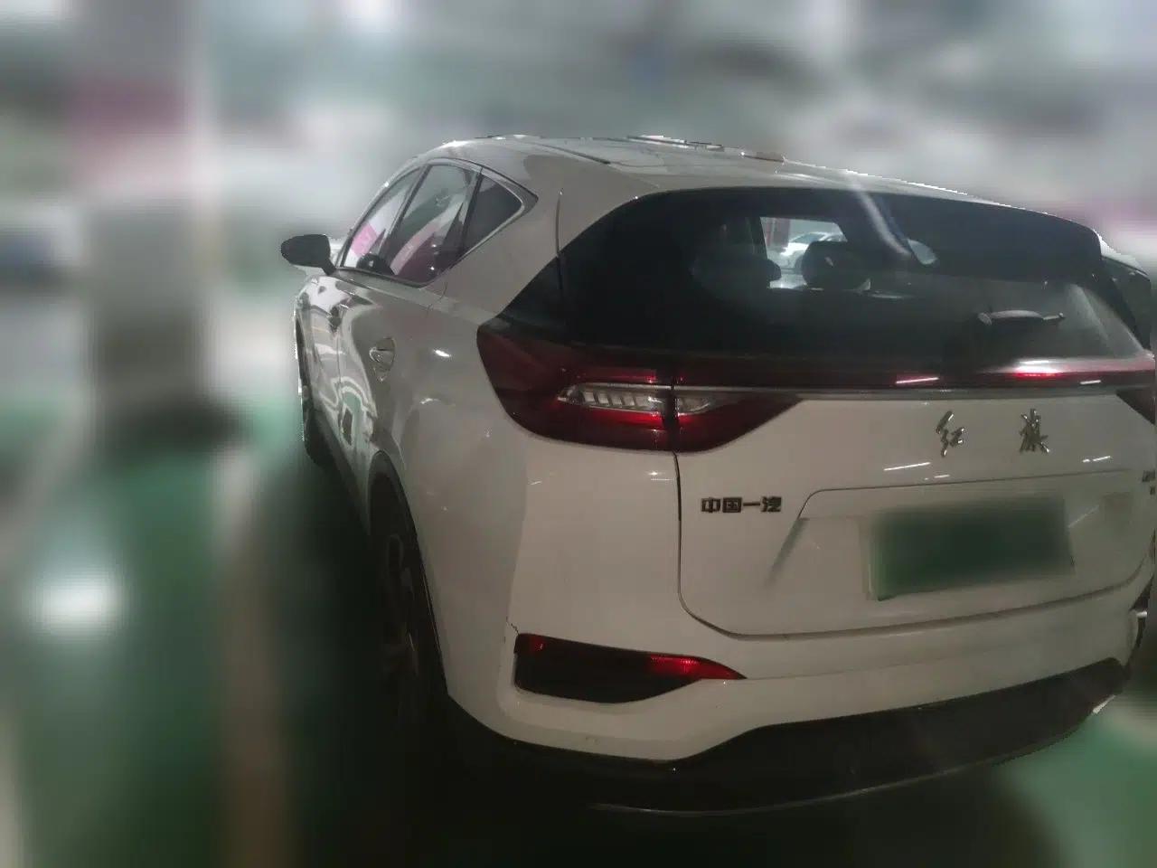 Hongqi E-HS3 2019 Zhilian Qiyue Two-Wheel Drive Version — миниатюра 4