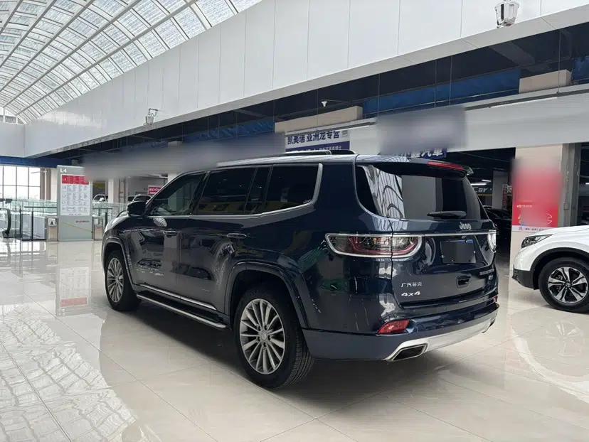 Jeep Grand Commander 2018 2.0T Four-Wheel Drive Luxury Edition China V Emission Standard — миниатюра 14