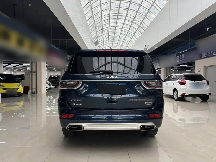 Jeep Grand Commander 2018 2.0T Four-Wheel Drive Luxury Edition China V Emission Standard — миниатюра 15