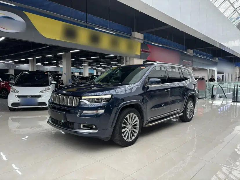 Jeep Grand Commander 2018 2.0T Four-Wheel Drive Luxury Edition China V Emission Standard — миниатюра 16