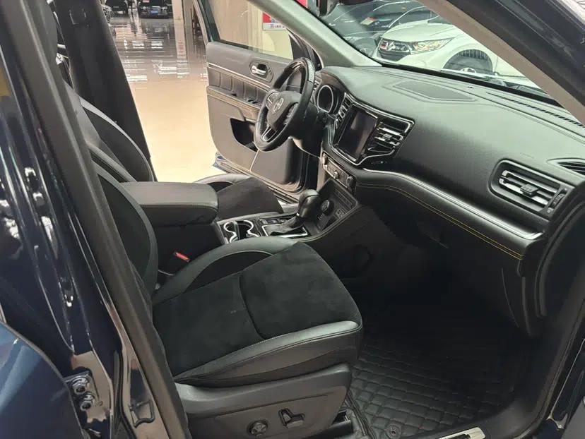 Jeep Grand Commander 2018 2.0T Four-Wheel Drive Luxury Edition China V Emission Standard — миниатюра 29