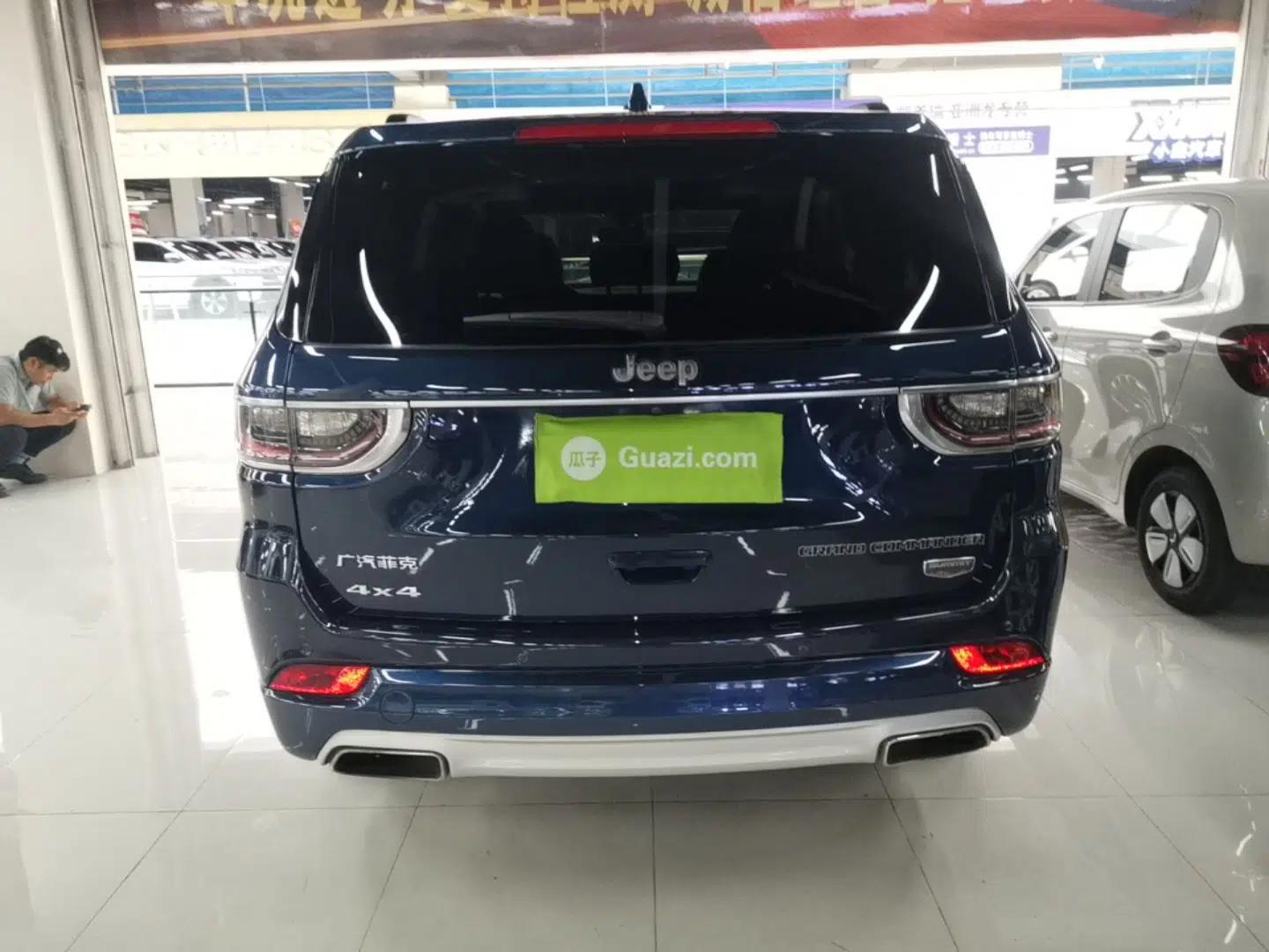 Jeep Grand Commander 2018 2.0T Four-Wheel Drive Luxury Edition China V Emission Standard — миниатюра 5