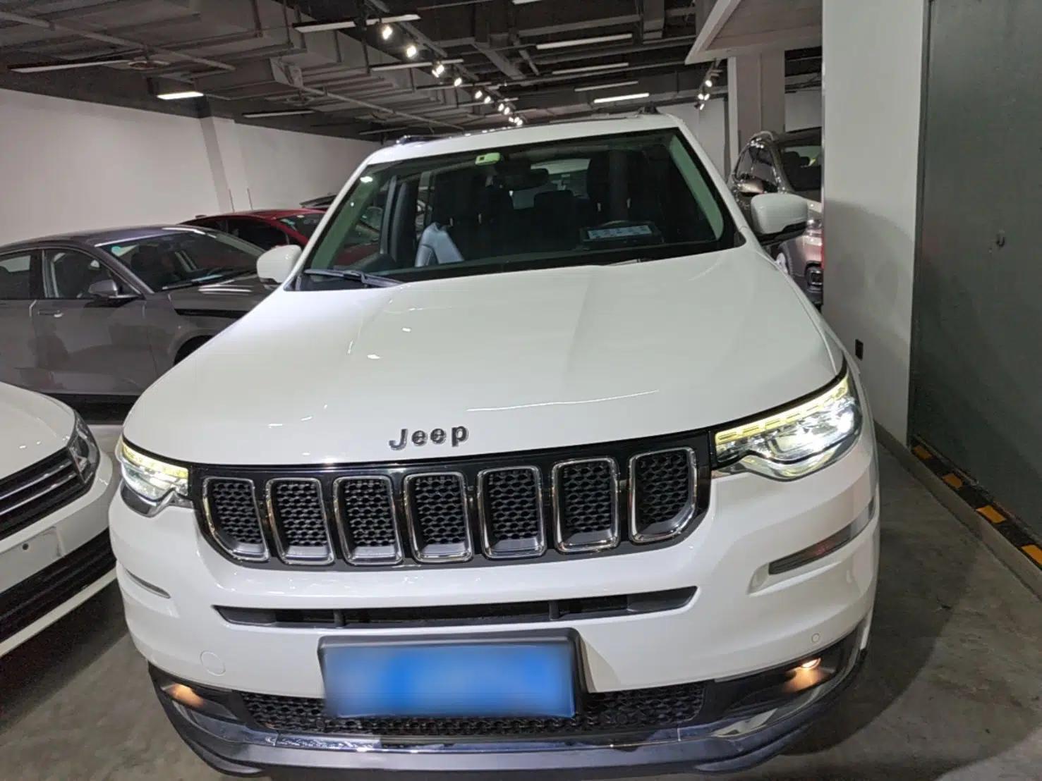 Jeep Commander 2018 2.0T Four-Wheel Drive Prestige Edition China V — миниатюра 2