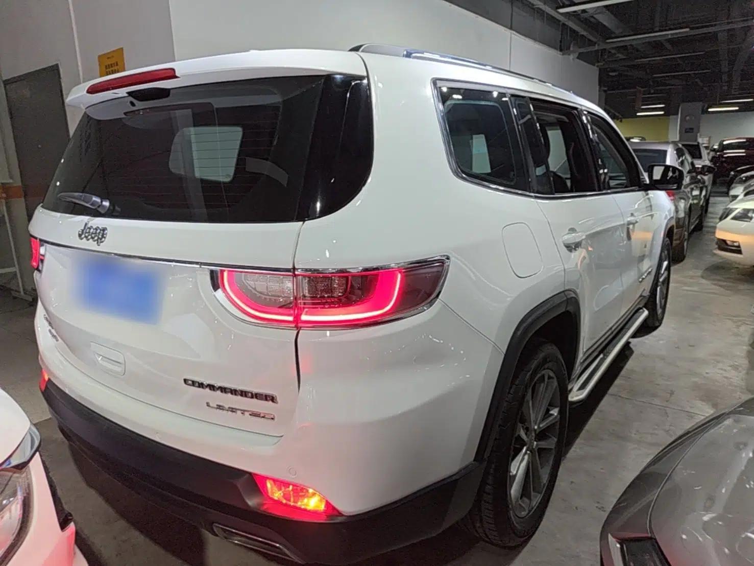 Jeep Commander 2018 2.0T Four-Wheel Drive Prestige Edition China V — миниатюра 6