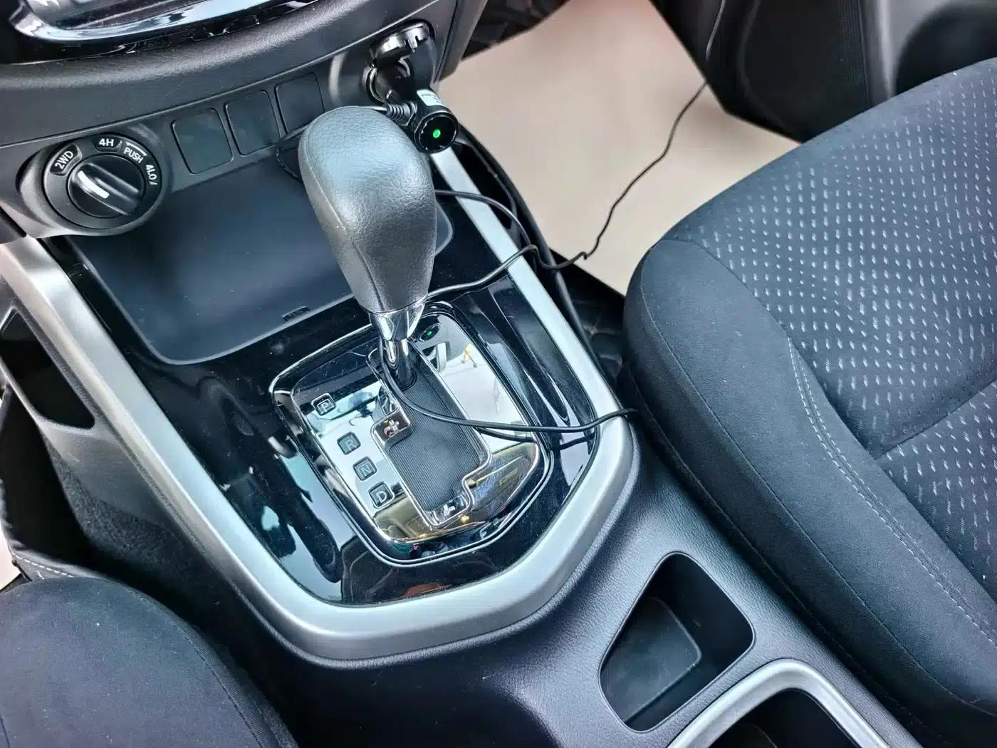 2017 Navara 2.5L Automatic 4WD Luxury Edition QR25 — миниатюра 5