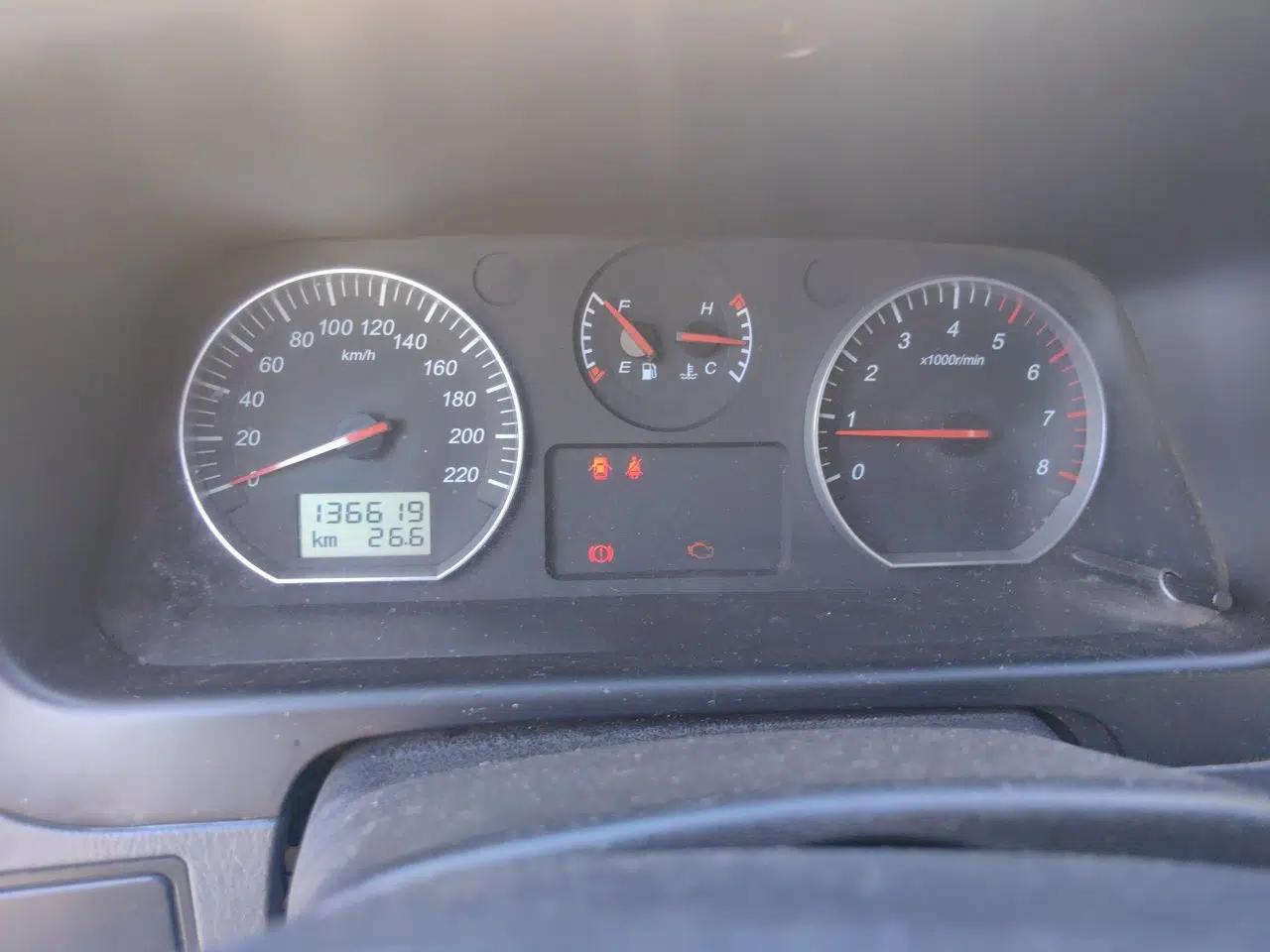 Jinbei Grace Jinbei 2016, 5-speed manual, gasoline, 2.0L, 6 seats — миниатюра 11