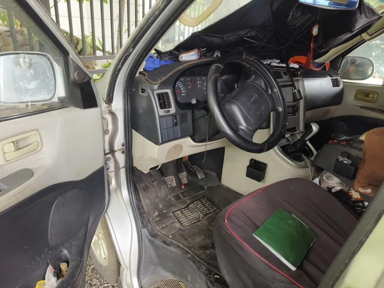 Jinbei Grace 2014 2.0L Luxury Long-Wheelbase 9-Seater 1TR — миниатюра 16