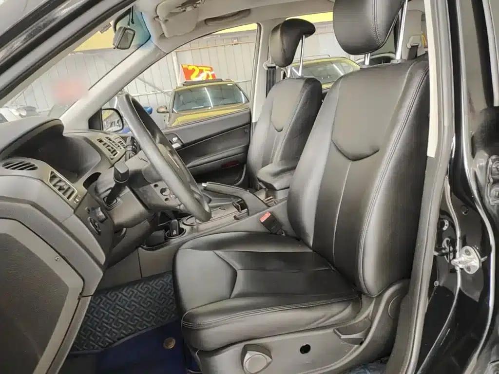 Roewe W5 2014 1.8T 2WD Automatic Shengyu Special Edition — миниатюра 15