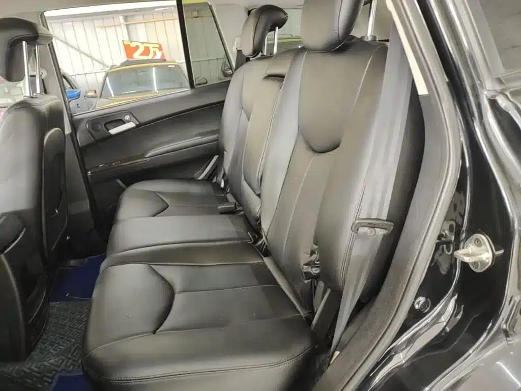 Roewe W5 2014 1.8T 2WD Automatic Shengyu Special Edition — миниатюра 17