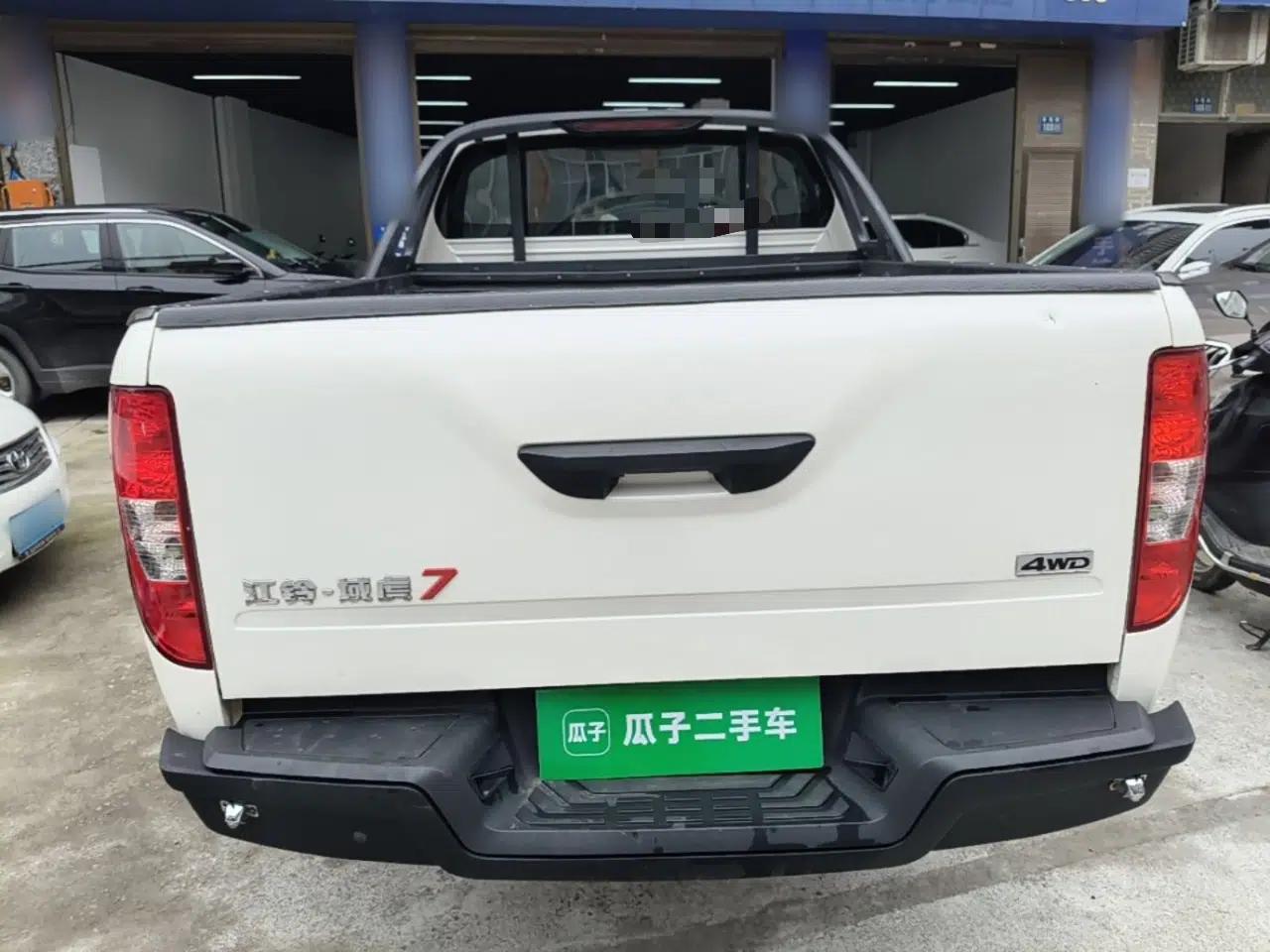 JMC Yuhu 7 2020 2.0T Diesel Manual 4x4 Comfort Edition Long Wheelbase China VI Emission Standard JX4D20A6L — миниатюра 5