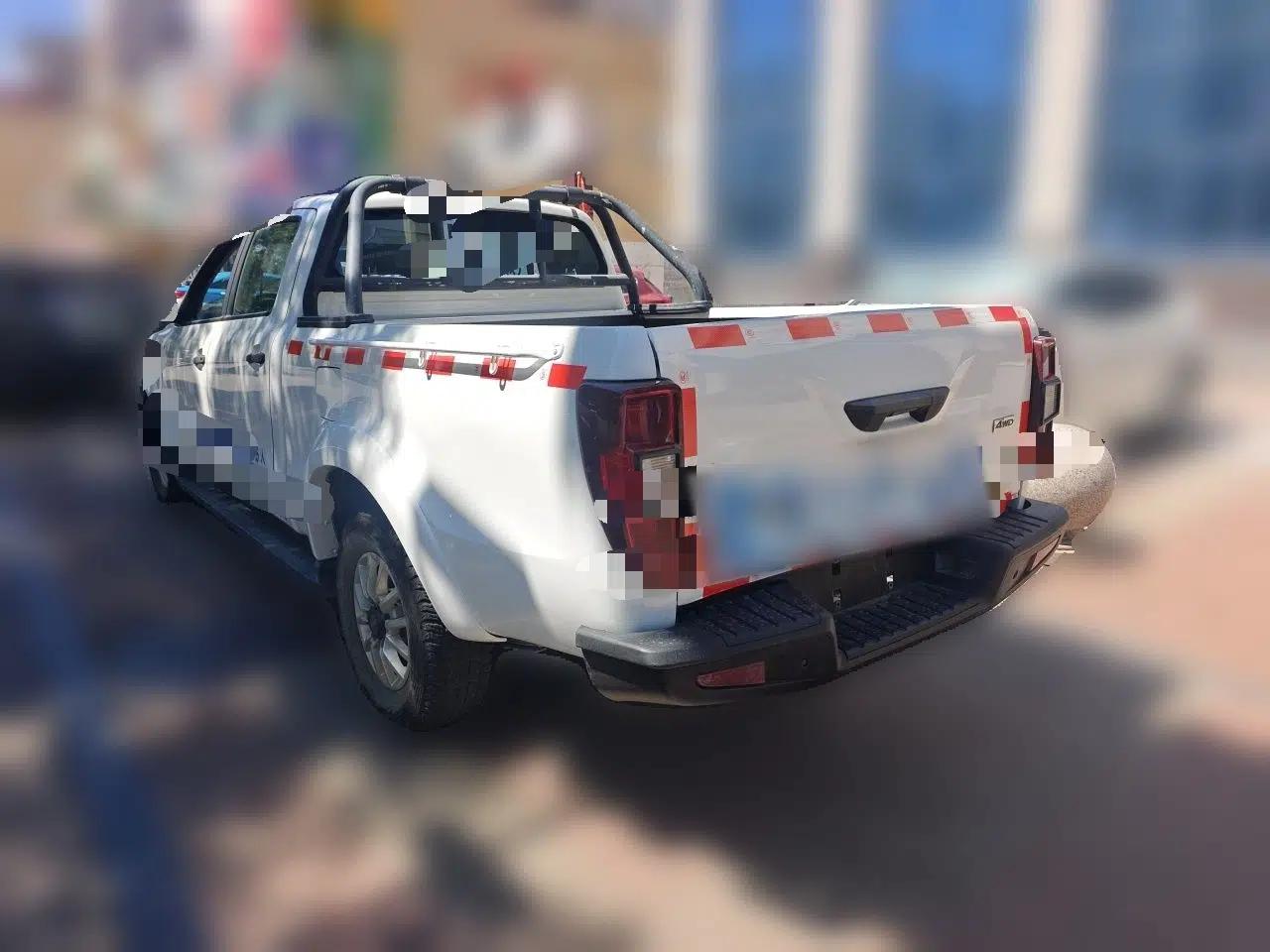 JMC Yuhu 3 2018 1.8T Gasoline 4x4 Advanced Long Wheelbase Model — миниатюра 4