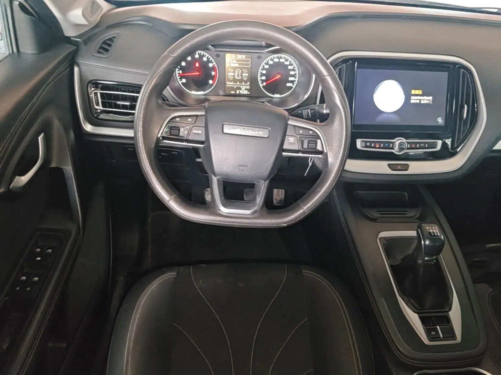 JETOUR X70M 2022 1.5T Manual Advanced Partner Version 5 Seats — миниатюра 13
