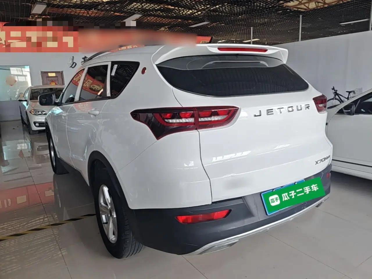JETOUR X70M 2022 1.5T Manual Advanced Partner Version 5 Seats — миниатюра 4