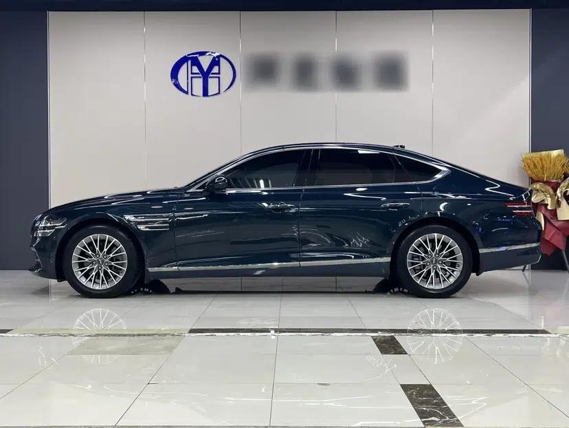 Genesis G80 2023 2.5T Rear-Drive Luxury Edition — миниатюра 2