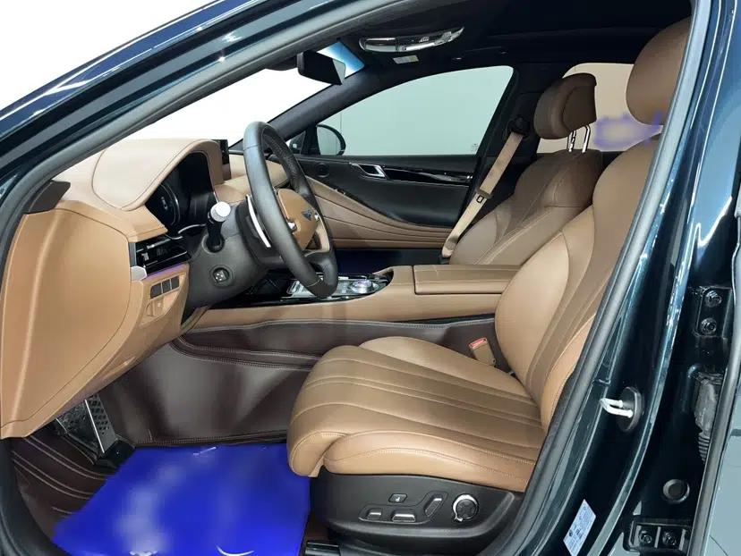 Genesis G80 2023 2.5T Rear-Drive Luxury Edition — миниатюра 14