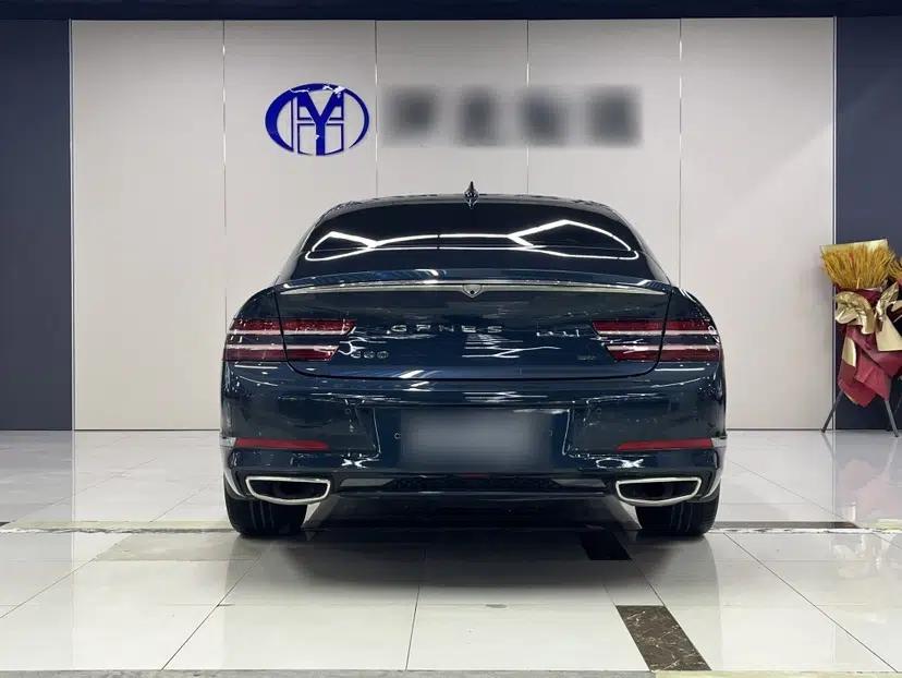 Genesis G80 2023 2.5T Rear-Drive Luxury Edition — миниатюра 3