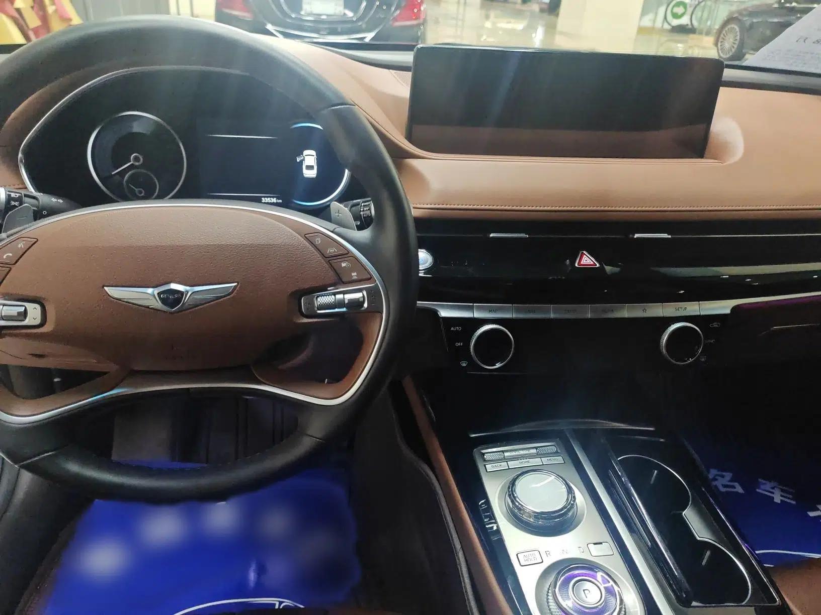 Genesis G80 2023 2.5T Rear-Drive Luxury Edition — миниатюра 8