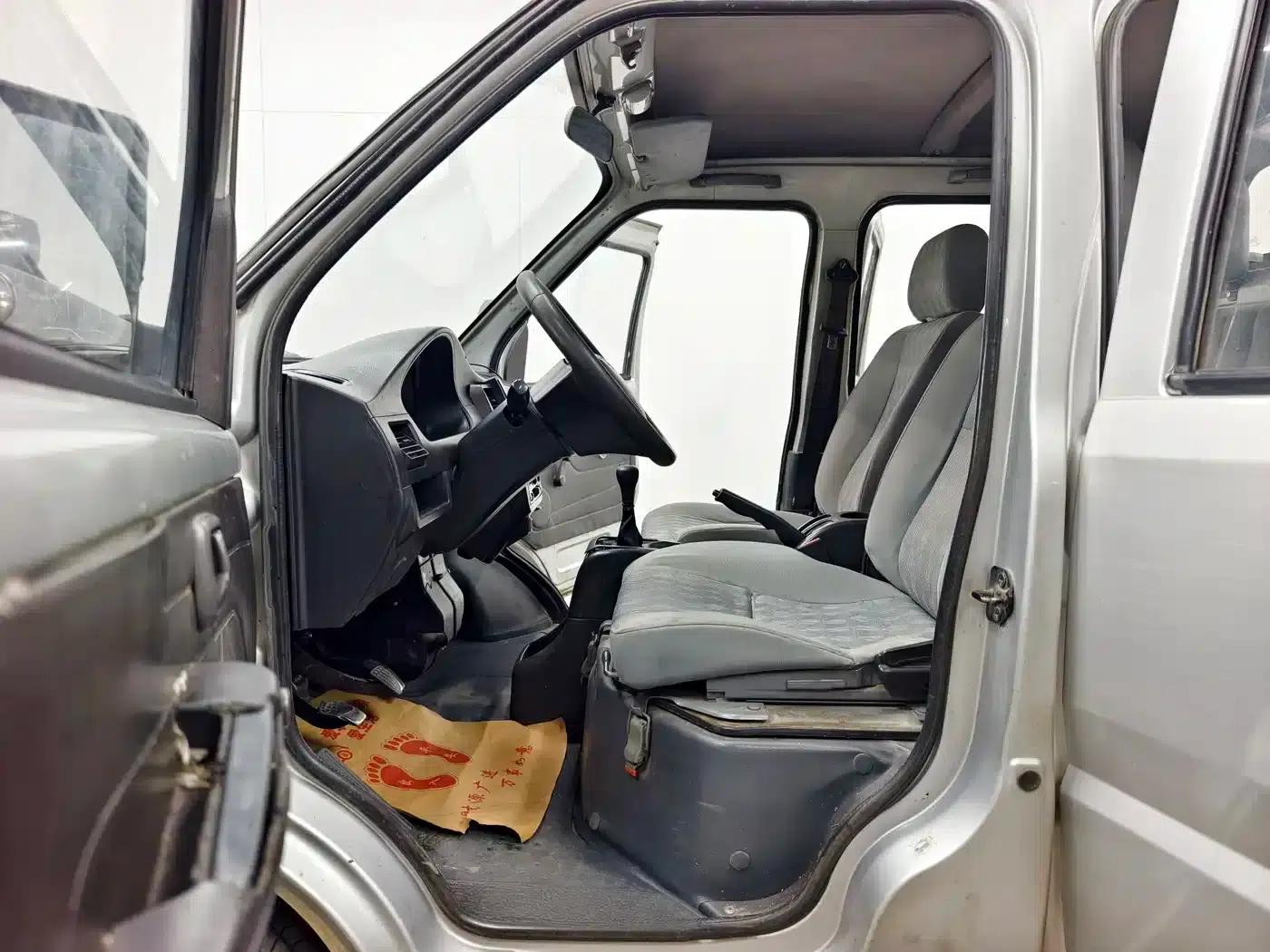Wuling Rongguang Mini Truck 2017 1.5L Double Cab Basic Model L3C — миниатюра 10