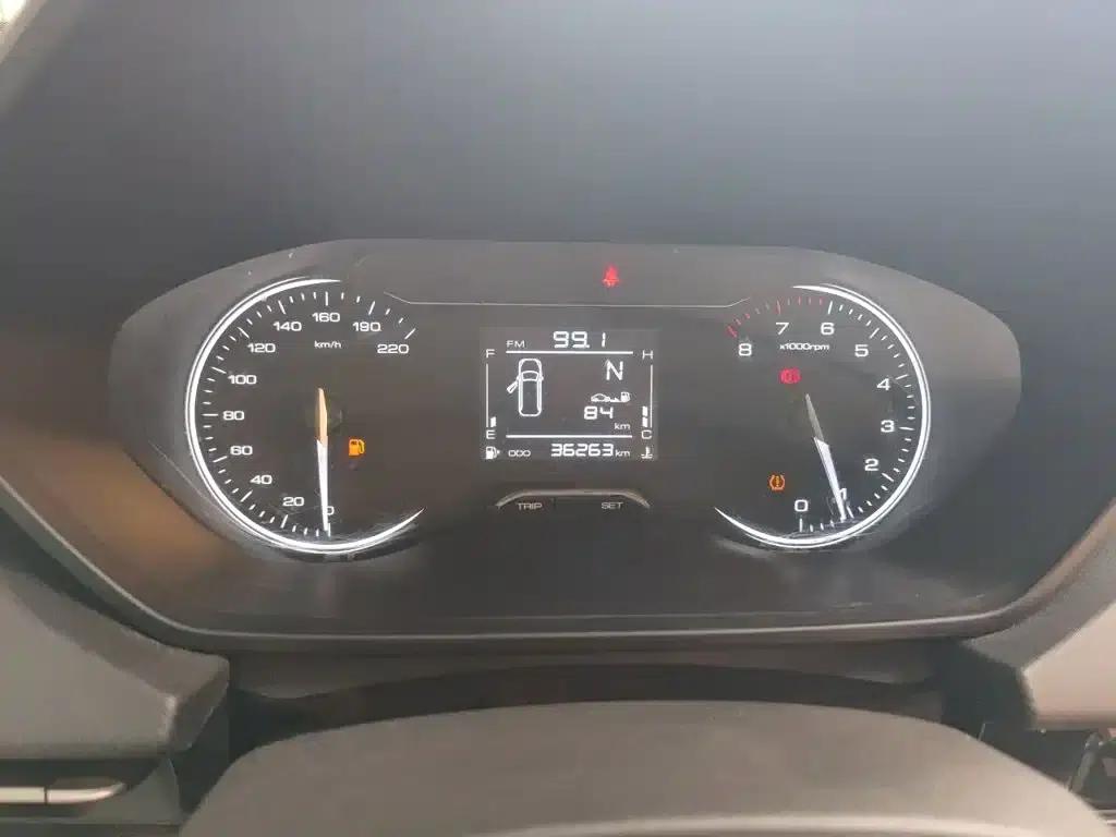 Wuling Xingchi 2022 1.5L Manual Freestyle — миниатюра 8