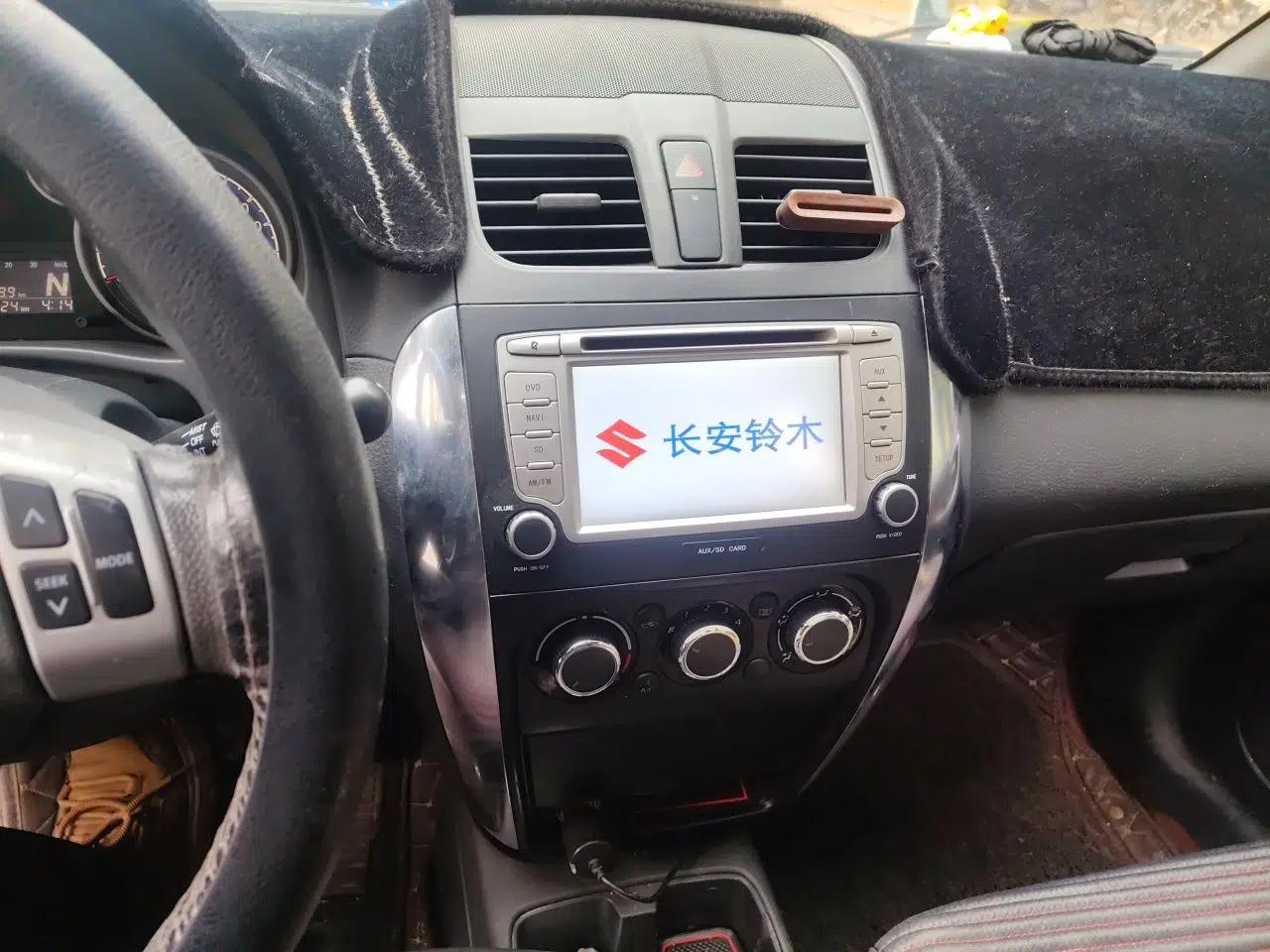 Suzuki SX4 2013 Koleos 1.6L Automatic Sport Model — миниатюра 13